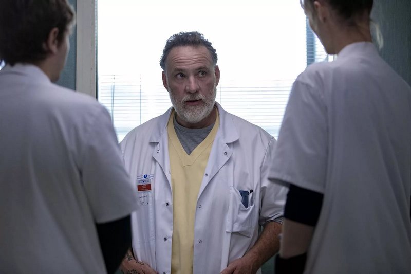 Hippocrate saison 2: chronique d’un navire hospitalier à la dérive