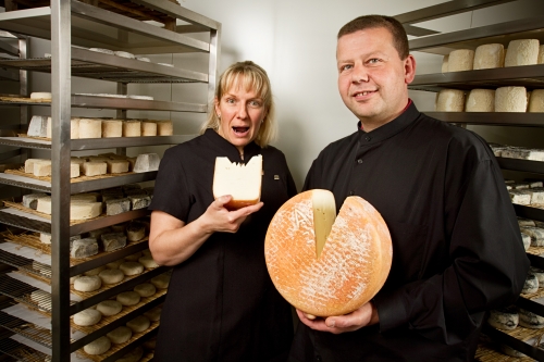 2FROMAGERS-04.jpg