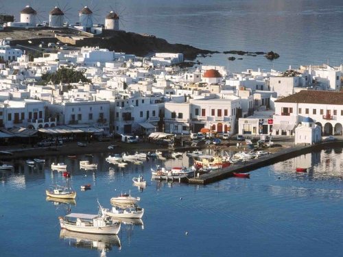 Mykonos_Harbor_Cyclades_Greece.jpg