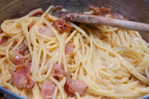 pâtes à la romaine,spaghetti alla carbonara,bucatini all'amatriciana,spaghetti cacio e pepe,rigatoni alla gricia